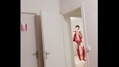 Rouge sexy, je m'_exhibe toute excit&eacute_e par et pour Vous...!!... Thumb