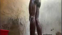 Un homme en chaleur sur excit&eacute_ Thumb