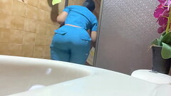 Enfermera culona bbw culo extremo captada por camara amateur Thumb