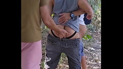 MAIS UMA VEZ, LEVEI UM F&Atilde_ PARA CONHECER AS TRILHAS DE SEXO. CONHE&Ccedil_O MUITOS LOCAIS ONDE FUNCION&Aacute_RIOS H&Eacute_TERO TRANSAM AP&Oacute_S SA&Iacute_REM DO TRABALHO. Thumb