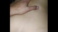 hago venir a mi amiga y no para de mover su rico culo Thumb