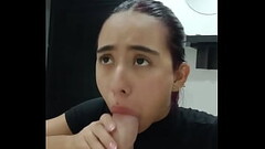 hot guy lets his stepsister in and gives her good oral sex until he cums in her mouth Thumb
