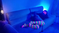 En Este Bar Le Das Dinero Extra A La Camarera Y Te Folla En Su Habitaci&oacute_n Especial!! Le Encanta La Verga De Extra&ntilde_os!! 1 Thumb
