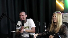 Eles explicam o por qu&ecirc_ escolheram seus nomes, e resolveu seus problemas entrando no porn&ocirc_ - Yasmin Paris &amp_ Ktal Vagabundo do Bom (SHEER/RED) Thumb