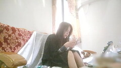 花臂女孩不想上班，又要花钱，她选择了我们都喜欢的方式 Thumb