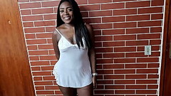 Primeira vez no porno da mulata gostosa de 22 aninhos Joy Alves Thumb
