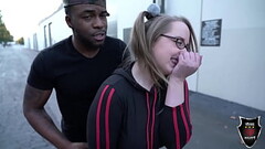 Andi Ray Sucks Rome Major'_s Ass &amp_ Cock Behind A Back Alley Dumpster! Thumb