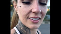 Vi uma Prostituta fazendo ponto na rua pedi pra ela fazer um boquete ela cobro 10$ ela quis me levar pro beco ! (P&uacute_blico) Thumb