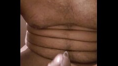 Me pide que le mande mientras la lleno de leche Thumb